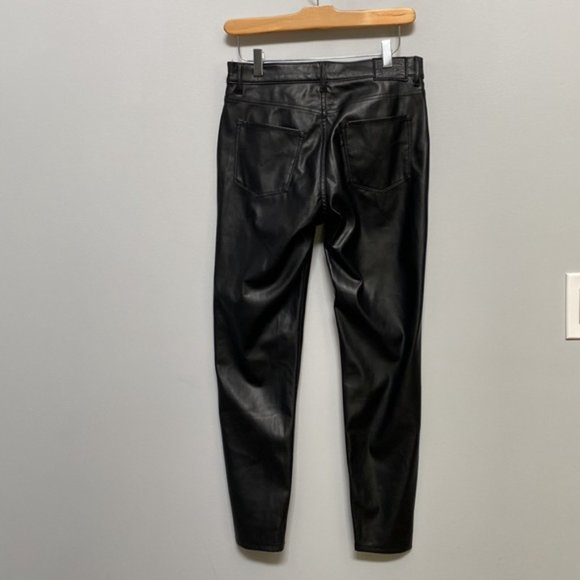 ❗️SOLD❗️Levi’s Faux Leather 720 High Rise Super Skinny Ankle Size 26 - Picture 5 of 13